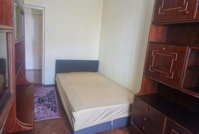 Apartament cu 3 camere decomandat în Central - 4