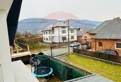 Duplex cu 6 camere cu Teren 229 Mp în Est - 15