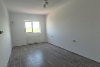 Casă cu 4 camere cu Teren 200 Mp în Cornetu - 2