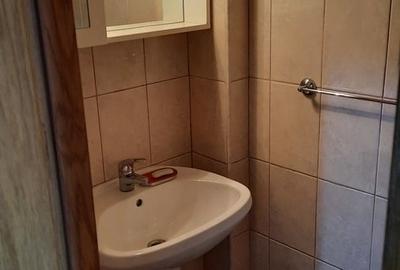 Apartament 3 camere semidecomandat cu 2 grupuri sanitare - 3