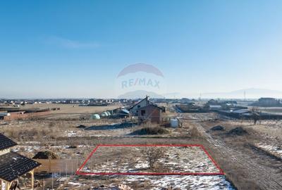 Teren intravilan de 397 mp, în Hărman - 3