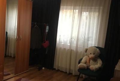 Inchiriez apartament zona inel 2 - 4