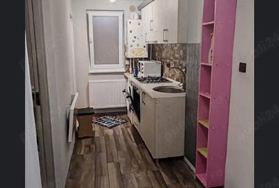 Apartament cu 2 camere decomandat în Central - 1