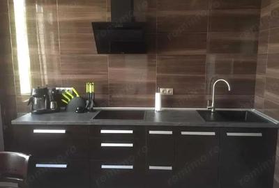 Garsonieră decomandată în Romană - 3