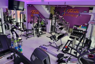 Vand spa?iu comercial la parter ?i apartamente etajul unu si doi - 9