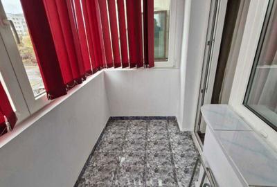 Apartament cu 4 camere decomandat în Roșu - 7