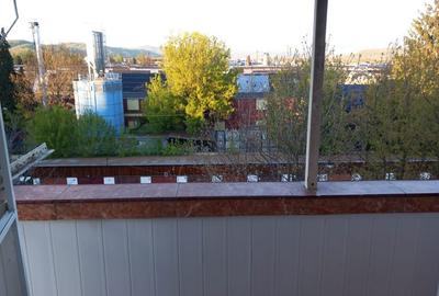 Apartament cu 2 camere decomandat în Central - 8