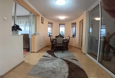 Casă cu 4 camere cu Teren 1000 Mp în Central - 14