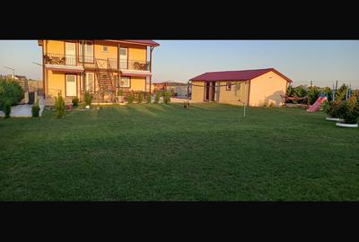 Pensiune 3 stele - Schitu-Costinesti - 215.000 euro (Cod E2) - 3