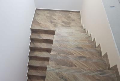 Casă cu 4 camere în Valea - 2