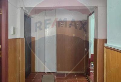 Apartament cu 2 camere decomandat în Vitrometan - 16