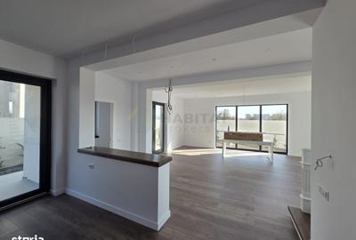 Casă cu 5 camere cu Teren 300 Mp în Tineretului - 16