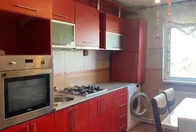 Vand apartament , 2 camere , decomandat , etaj 3 , stadion - 2