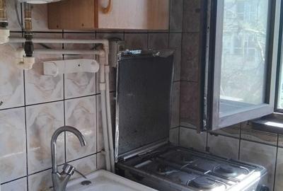 Salaj, Aleea Bacau, Parc Humulesti, 15 minute de Piata Unirii cu STB 117 - 3