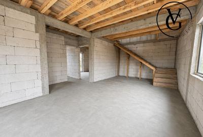 Casă individuală cu 5 camere cu Canalizare în Lumina - 3