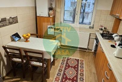 Apartament 3 camere, etaj 1 - 8