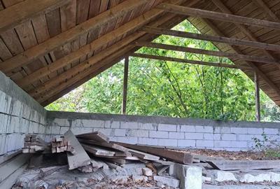 Casă cu 4 camere cu Teren 526 Mp în Odvoș - 6