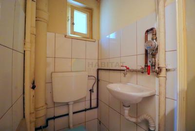 Apartament cu 3 camere semidecomandat în P-ța Unirii - 17