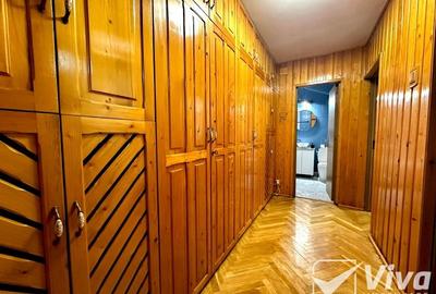 Apartament cu 3 camere decomandat, mobilat în Bd. Independenței - 12