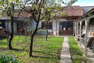 Casa cu 6 camere si anexa locuibila de 57 mp - 2