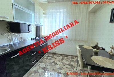 Apartament cu 3 camere decomandat în Exercițiu - 14