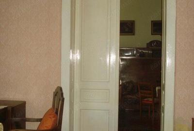 Casă cu 4 camere cu Teren 1000 Mp în Central - 3