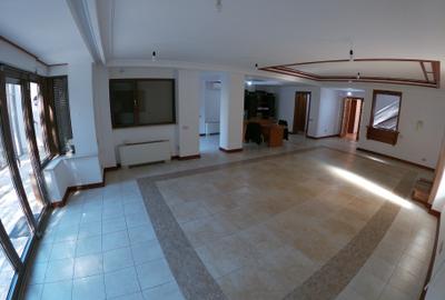 Vila S+P+1+M 650mp Paradisul Verde libera Vezi VIDEO - 16