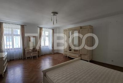 Apartament cu 2 camere semidecomandat, mobilat în Ultracentral