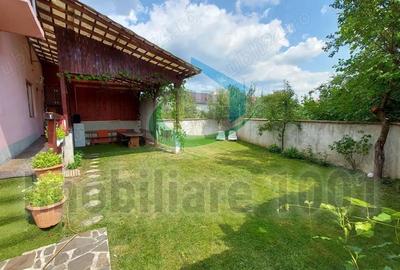 Casă cu 6 camere cu Teren 308 Mp în Central - 17