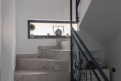 Casă cu 4 camere cu Canalizare în Valea Adâncă - 10