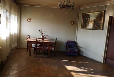 Apartament cu 3 camere decomandat în Cișmigiu