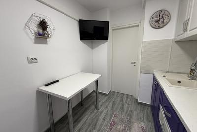 Apartament cu 2 camere decomandat în Micro 5 - 16