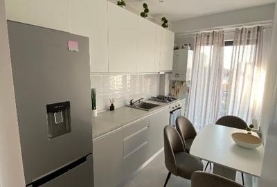 Inchiriez apartament cu 2 camere pe termen lung - 1