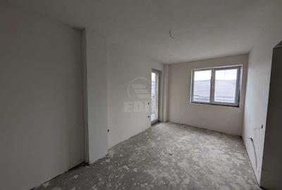 Apartament cu 3 camere semidecomandat în Florești - 6