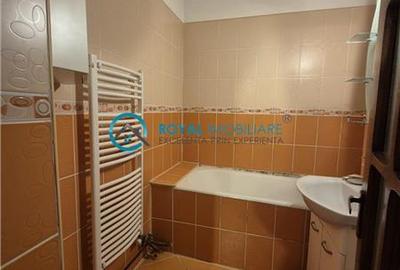 Apartament cu 3 camere decomandat, mobilat în Malu Roșu - 18