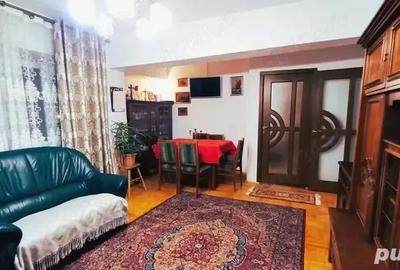 Apartament cu 3 camere decomandat în Broșteni - 6