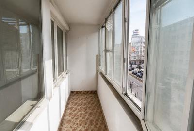 Apartament cu 2 camere nedecomandat în P-ța Victoriei - 4