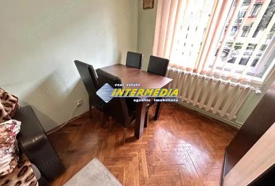 Apartament cu 2 camere decomandat în Cetate - 3