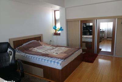 Casă cu 4 camere în Km 4 - 17