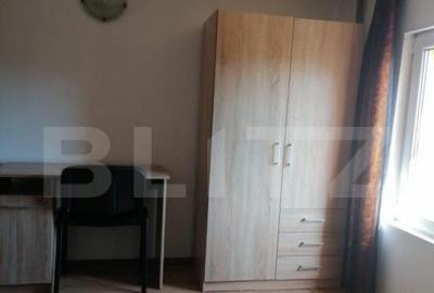 Apartament spatios de vanzare, 5 camere, 93 mp, zona Hotel D - 6