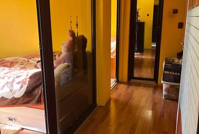 Apartament cu 3 camere semidecomandat în Decebal - 4