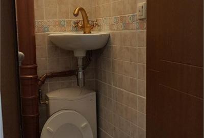 Apartament cu 3 camere semidecomandat în Central - 14