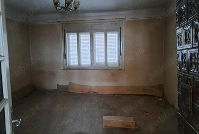 Vand casa in Comuna Domasnea - 8