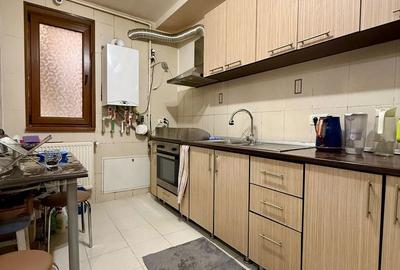 Apartament cu 3 camere decomandat în Fundeni - 11