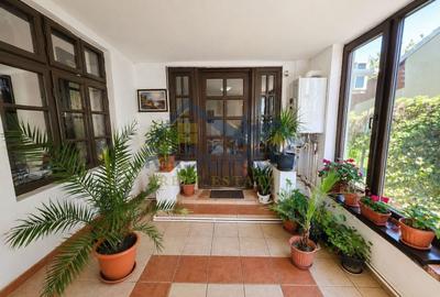 Casă individuală cu 6 camere cu Canalizare în Dorobanțul - 7