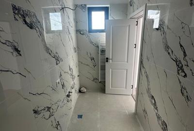 Casă cu 4 camere cu Teren 300 Mp în Central - 11