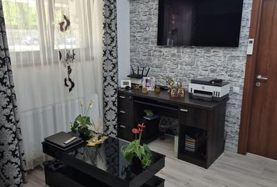 Apartament cu 2 camere semidecomandat în Runcu - 1