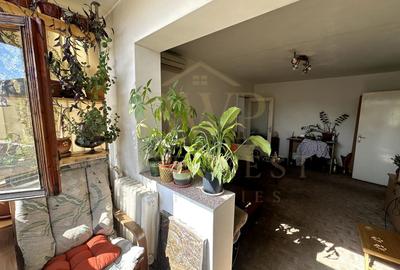 Apartament cu 3 camere semidecomandat, mobilat în Dâmbovița - 12