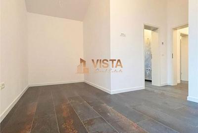 Casă cu 4 camere cu Teren 500 Mp în Central - 10