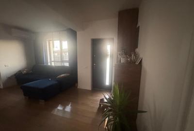 Casă cu 4 camere cu Teren 387 Mp în Bâcu